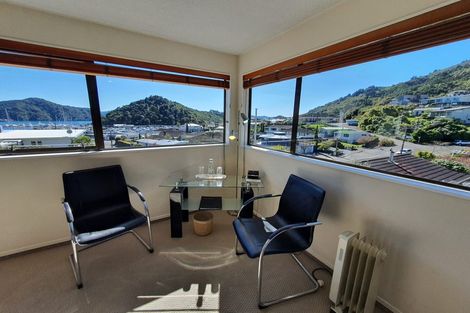 Photo of property in 5 Seaview Crescent, Picton, 7220