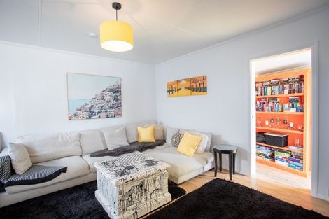 Photo of property in 25 Windsor Street, Terrace End, Palmerston North, 4410