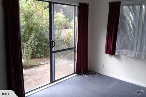 Photo of property in 37 Cochrane Avenue, Arkles Bay, Whangaparaoa, 0932