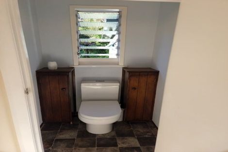 Photo of property in 30 Crest Road, Akatarawa, Upper Hutt, 5372