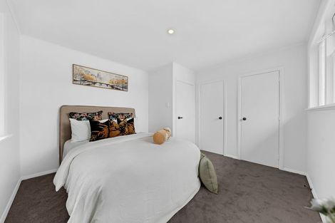 Photo of property in 1/20 Sarajevo Place, Massey, Auckland, 0614