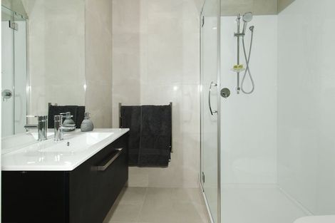 Photo of property in Frank Sargeson Apts, 501/74 Anzac Street, Takapuna, Auckland, 0622