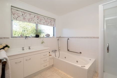 Photo of property in 1 Todd Place, Allenton, Ashburton, 7700