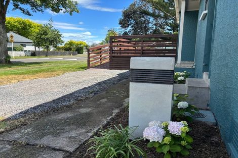 Photo of property in 15 Seddon Street, Takaro, Palmerston North, 4412