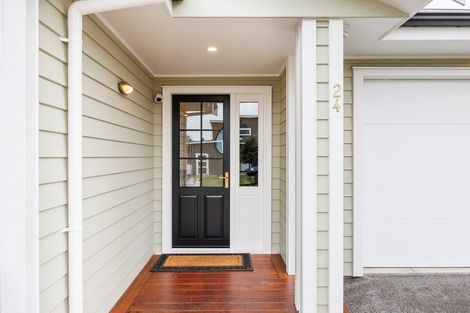 Photo of property in 44 Vaucluse Heights, Fitzherbert, Palmerston North, 4410