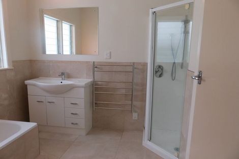 Photo of property in 99 Havelock Road, Havelock North, 4130