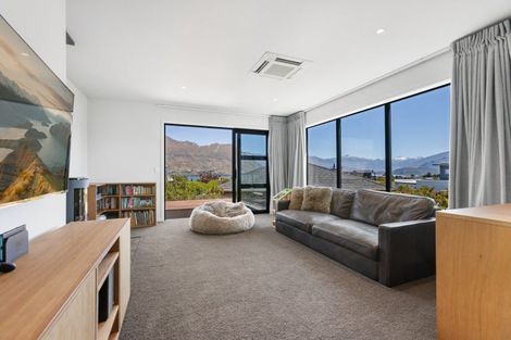 Photo of property in 41 Infinity Drive, Wanaka, 9305