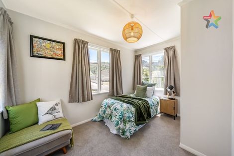 Photo of property in 6 Lockwood Crescent, Taita, Lower Hutt, 5011