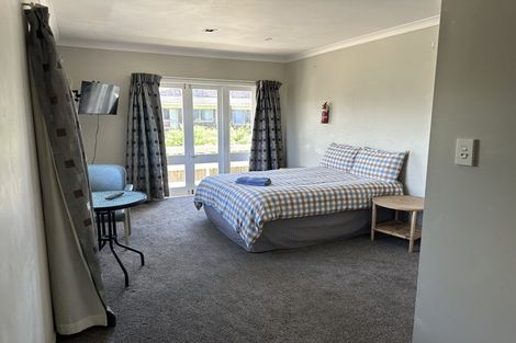 Photo of property in 1/422 Hibiscus Coast Highway, Orewa, 0931