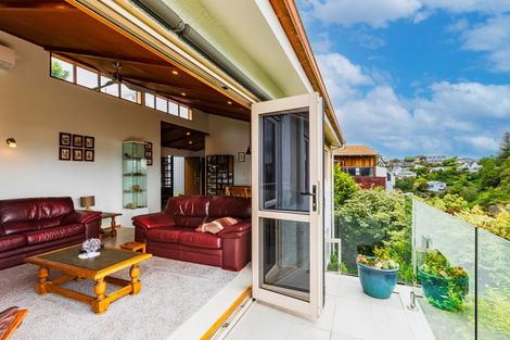 Photo of property in 12 Cobden Crescent, Bluff Hill, Napier, 4110
