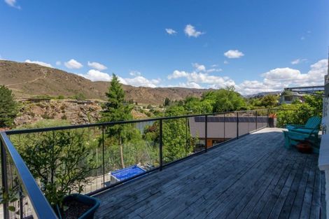 Photo of property in 12 Coulson Place, Alexandra, 9320