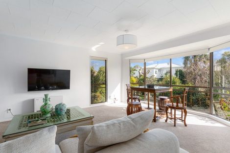 Photo of property in 3 Phoenix Avenue, Hokowhitu, Palmerston North, 4410