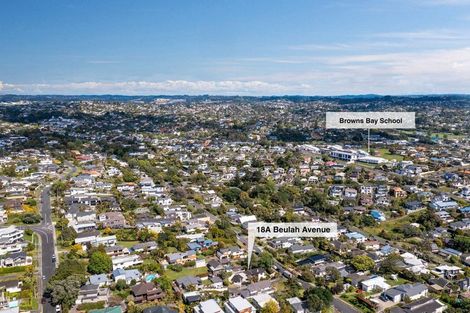 Photo of property in 18 Beulah Avenue, Rothesay Bay, Auckland, 0630