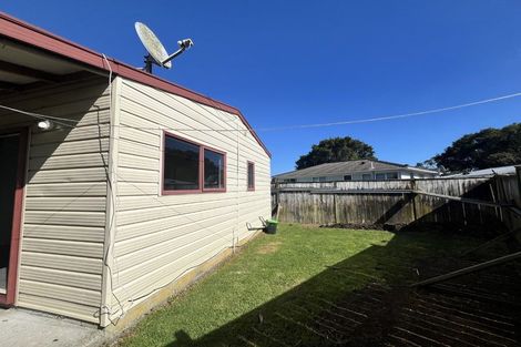 Photo of property in 18 Neems Place, Manurewa, Auckland, 2102