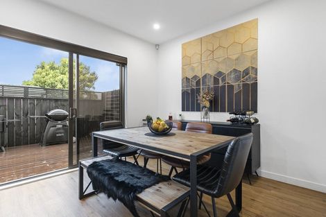 Photo of property in 74b Mckenzie Road, Mangere Bridge, Auckland, 2022