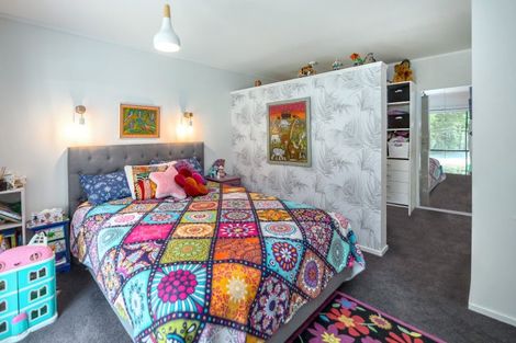 Photo of property in 4a Kereru Grove, Featherston, 5710