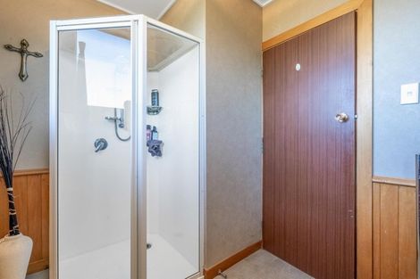 Photo of property in 18 Bullar Street, Grasmere, Invercargill, 9810