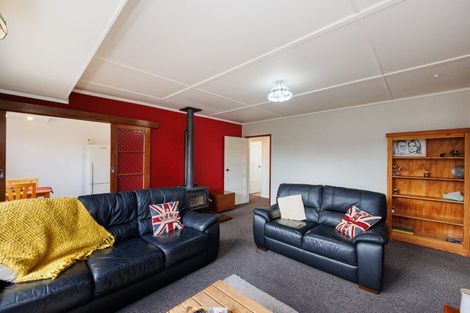 Photo of property in 4 Johnson Street, Bulls, 4818