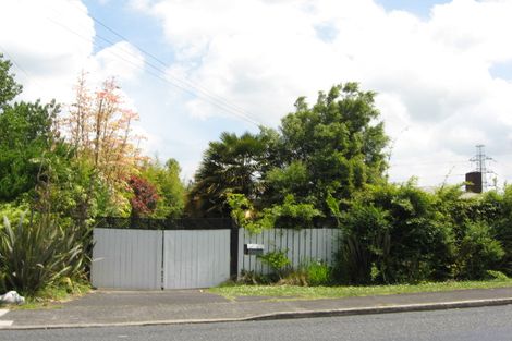 Photo of property in 23 Riverhead Road, Kumeu, 0810
