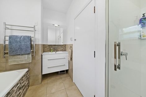 Photo of property in 14 Myrtle Street, Hutt Central, Lower Hutt, 5010