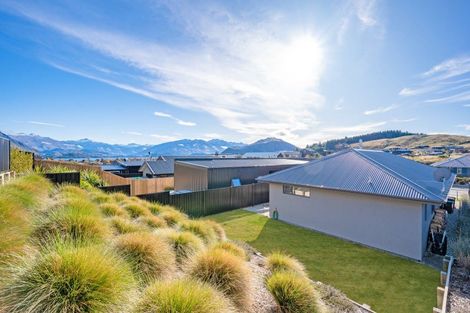 Photo of property in 219 Aubrey Road, Wanaka, 9305