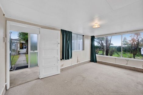 Photo of property in 23 Hinau Street, Inglewood, 4330