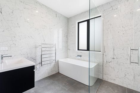 Photo of property in 9 Riverside Way, Clevedon, 2585