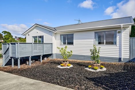 Photo of property in 10a Tuki Street, Titahi Bay, Porirua, 5022