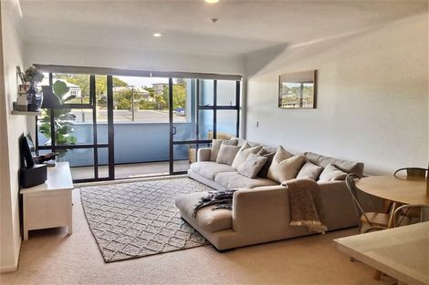 Photo of property in 212/3 Morningside Drive, Morningside, Auckland, 1025