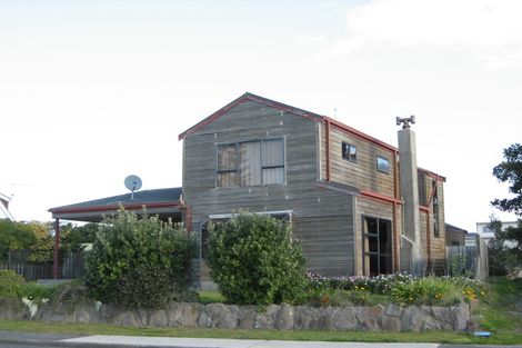 Photo of property in 196 Ocean Road, Ohope, 3121