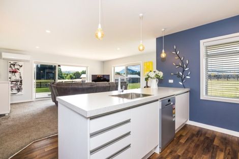 Photo of property in 5/500 Kinloch Road, Kinloch, Taupo, 3377