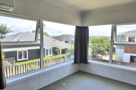 Photo of property in 1/10a Walter Street, Hauraki, Auckland, 0622