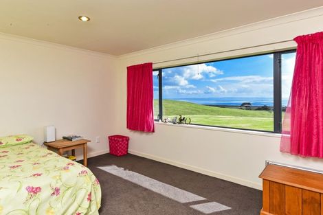 Photo of property in 1880 South Head Road, South Head, Helensville, 0874