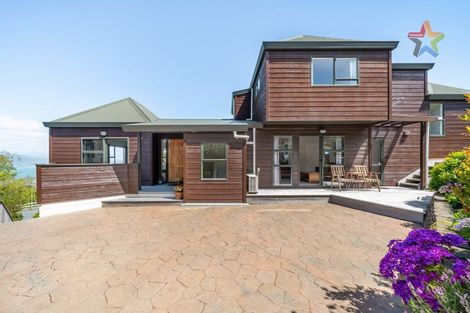 Photo of property in 36a Maungaraki Road, Korokoro, Lower Hutt, 5012