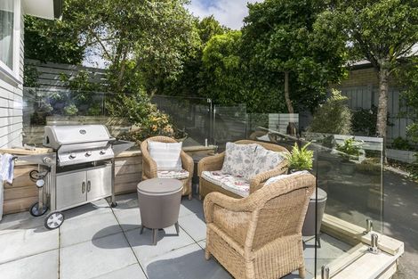 Photo of property in 41 Cockayne Road, Khandallah, Wellington, 6035