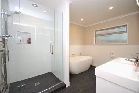 Photo of property in 18 Olive Avenue, Nukuhau, Taupo, 3330