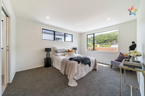 Photo of property in 10 Ford Road, Manor Park, Lower Hutt, 5019