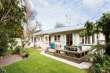 Photo of property in 8 Kensington Mews, Hokowhitu, Palmerston North, 4410
