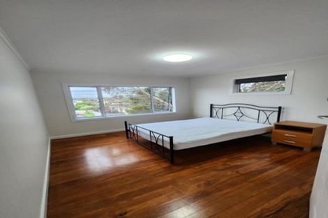 Photo of property in 9 Fitzwater Place, Henderson, Auckland, 0612