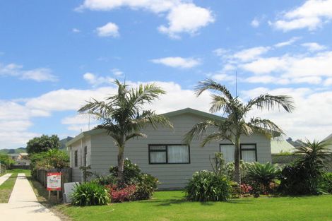 Photo of property in 5 Hereford Place, Waihi Beach, 3611