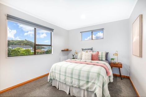 Photo of property in 34 Shackle Lane, Whitby, Porirua, 5024