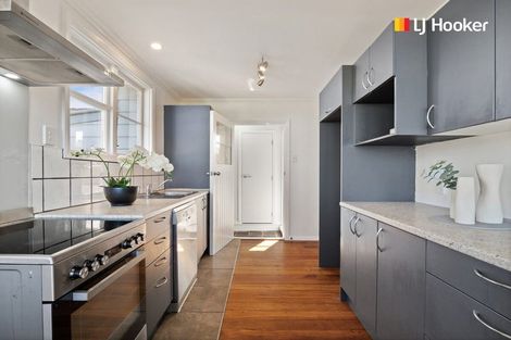 Photo of property in 5 Ellersley Street, Halfway Bush, Dunedin, 9010