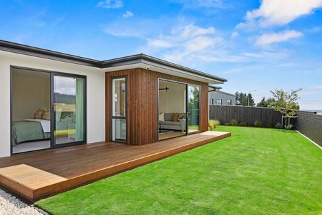 Photo of property in 10 Eaglesfield Close, Westmorland, Christchurch, 8025