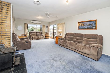 Photo of property in 135 Foremans Road, Islington, Christchurch, 8042