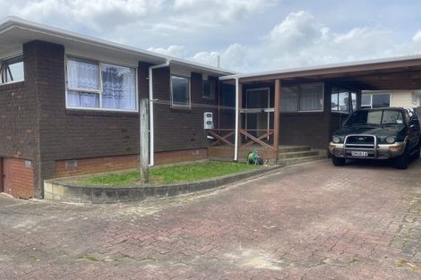 Photo of property in 12 Pipitea Place, Massey, Auckland, 0614