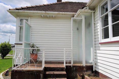 Photo of property in 34 Clyde Crescent, Roslyn, Palmerston North, 4414