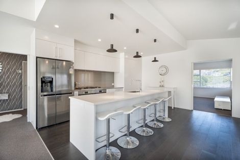 Photo of property in 10 Crompton Avenue, Churton Park, Wellington, 6037