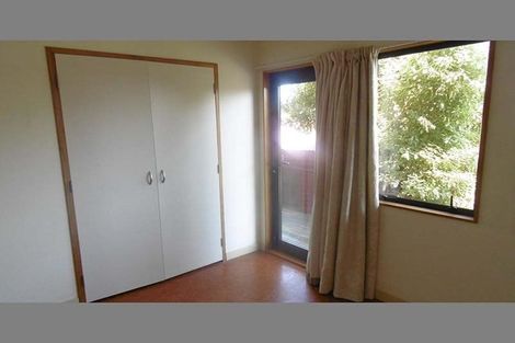 Photo of property in 1 Blethyn Place, Te Atatu South, Auckland, 0610
