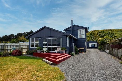 Photo of property in 13 South Bay Parade, South Bay, Kaikoura, 7300