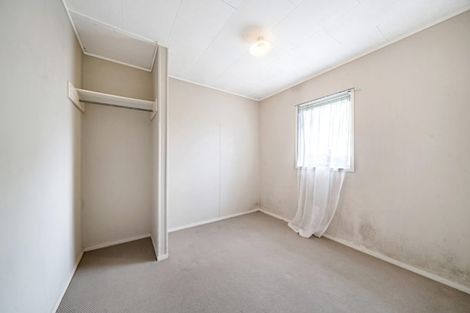 Photo of property in 13 Landow Place, Henderson, Auckland, 0612